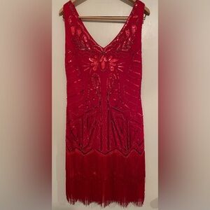 BABEYOND Elegant Red Sequin & Fringe Gatsby Midi Dress. Make me an offer. 👍🏻
